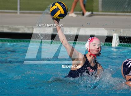 Thumbnail 2 in Clovis East vs Sanger (Arroyo Grande Fall Classic) photogallery.