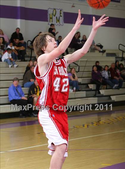 Thumbnail 1 in Paso Robles vs Righetti photogallery.