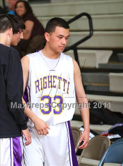 Thumbnail 2 in Paso Robles vs Righetti photogallery.