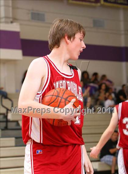 Thumbnail 1 in Paso Robles vs Righetti photogallery.