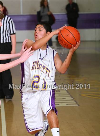 Thumbnail 1 in Paso Robles vs Righetti photogallery.