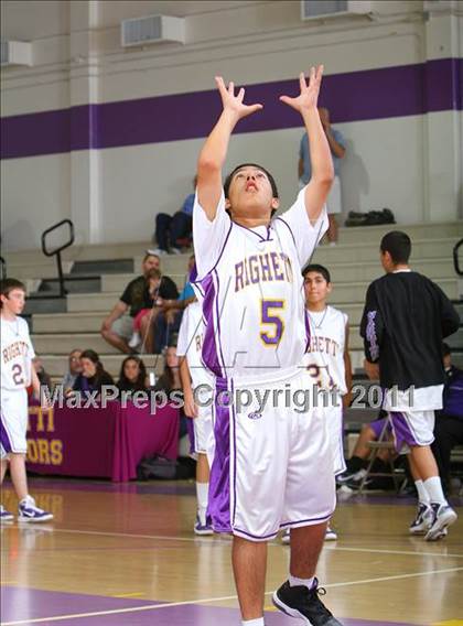 Thumbnail 3 in Paso Robles vs Righetti photogallery.