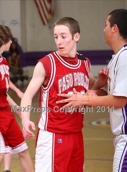 Thumbnail 2 in Paso Robles vs Righetti photogallery.