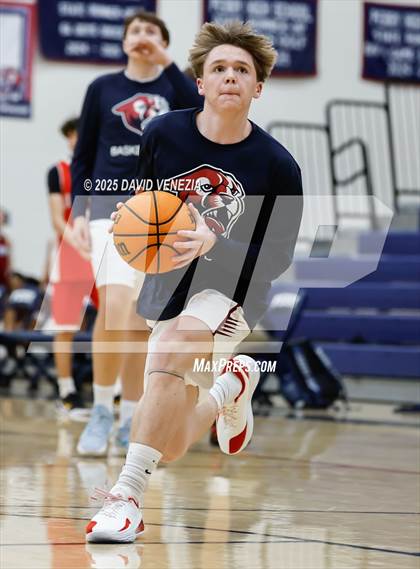 Thumbnail 1 in JV: Perry photogallery.