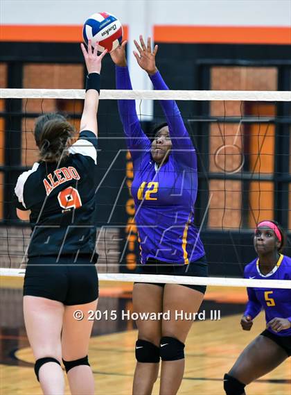 Thumbnail 3 in Everman @ Aledo photogallery.