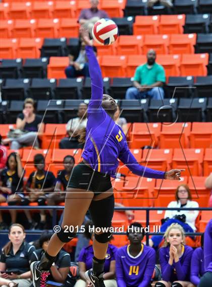 Thumbnail 2 in Everman @ Aledo photogallery.