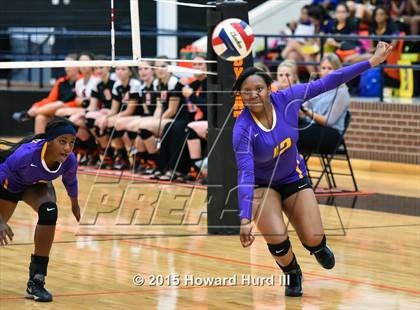 Thumbnail 3 in Everman @ Aledo photogallery.