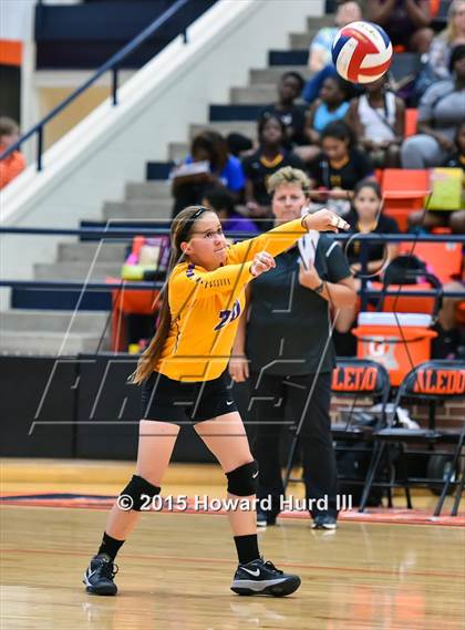 Thumbnail 2 in Everman @ Aledo photogallery.