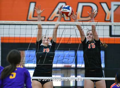 Thumbnail 1 in Everman @ Aledo photogallery.