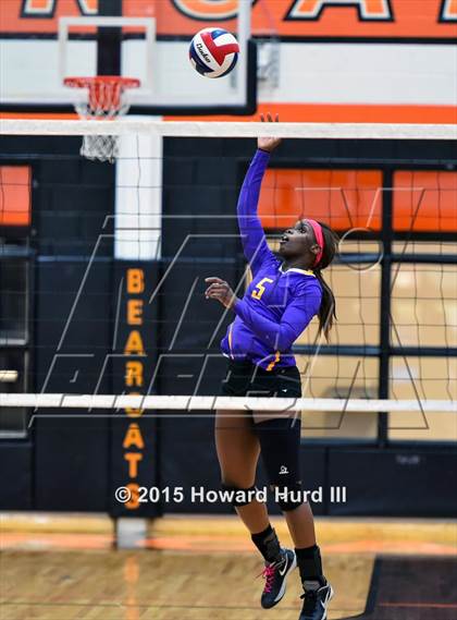 Thumbnail 3 in Everman @ Aledo photogallery.