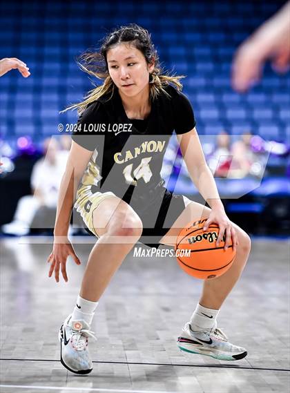 Thumbnail 3 in Rancho Cucamonga vs. Canyon (CIF SS DIV 4AA Championship) photogallery.