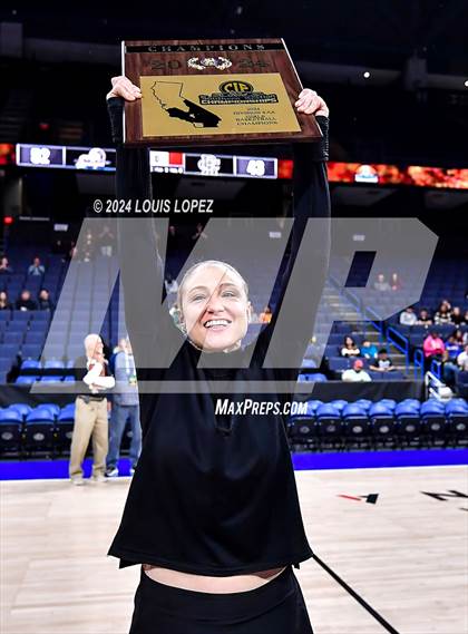 Thumbnail 3 in Rancho Cucamonga vs. Canyon (CIF SS DIV 4AA Championship) photogallery.