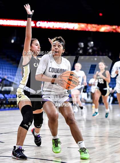 Thumbnail 1 in Rancho Cucamonga vs. Canyon (CIF SS DIV 4AA Championship) photogallery.