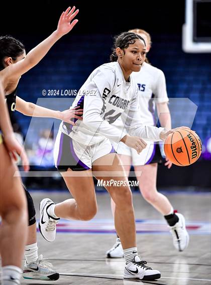 Thumbnail 3 in Rancho Cucamonga vs. Canyon (CIF SS DIV 4AA Championship) photogallery.
