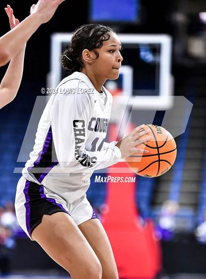 Thumbnail 1 in Rancho Cucamonga vs. Canyon (CIF SS DIV 4AA Championship) photogallery.