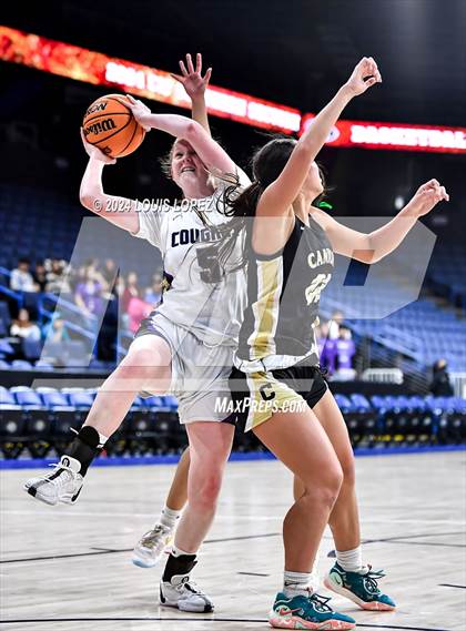 Thumbnail 2 in Rancho Cucamonga vs. Canyon (CIF SS DIV 4AA Championship) photogallery.