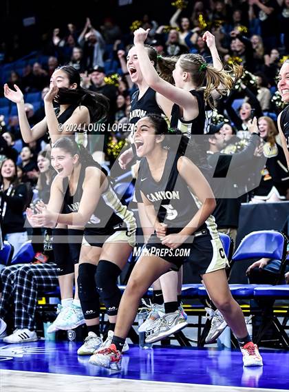 Thumbnail 1 in Rancho Cucamonga vs. Canyon (CIF SS DIV 4AA Championship) photogallery.