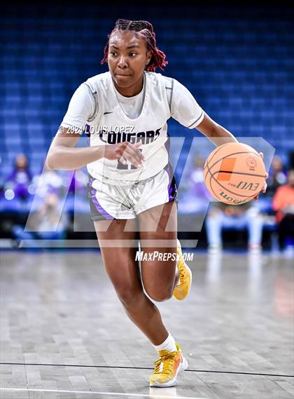 Thumbnail 3 in Rancho Cucamonga vs. Canyon (CIF SS DIV 4AA Championship) photogallery.