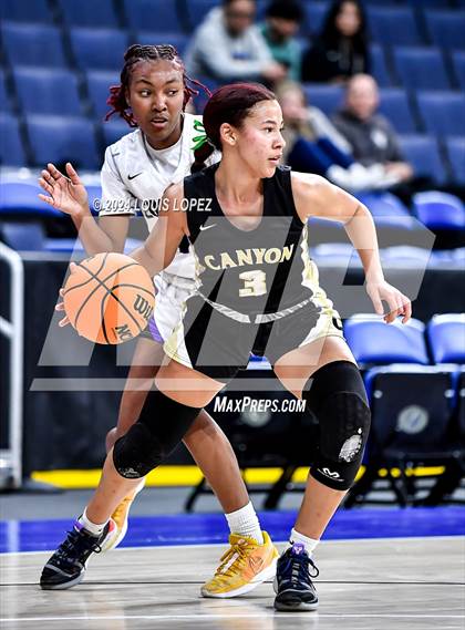 Thumbnail 3 in Rancho Cucamonga vs. Canyon (CIF SS DIV 4AA Championship) photogallery.