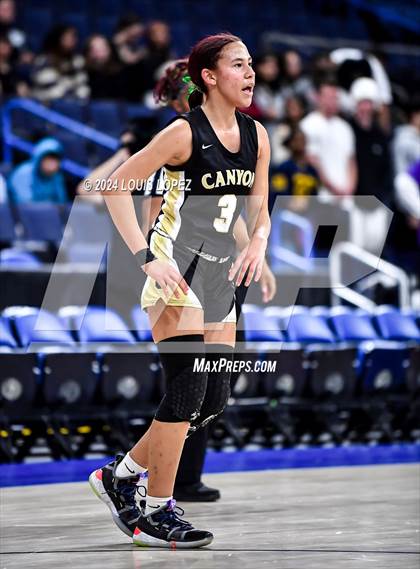 Thumbnail 3 in Rancho Cucamonga vs. Canyon (CIF SS DIV 4AA Championship) photogallery.