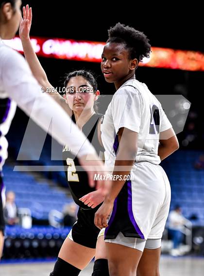 Thumbnail 3 in Rancho Cucamonga vs. Canyon (CIF SS DIV 4AA Championship) photogallery.