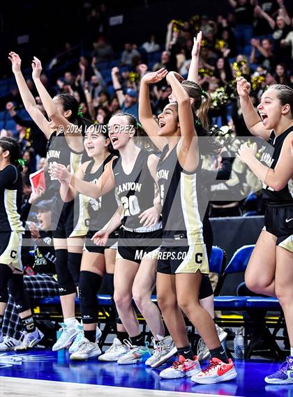 Thumbnail 1 in Rancho Cucamonga vs. Canyon (CIF SS DIV 4AA Championship) photogallery.