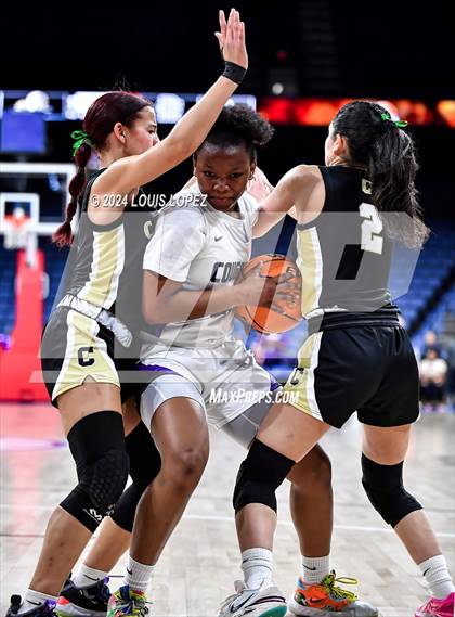 Thumbnail 3 in Rancho Cucamonga vs. Canyon (CIF SS DIV 4AA Championship) photogallery.