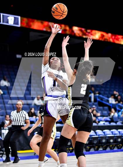 Thumbnail 3 in Rancho Cucamonga vs. Canyon (CIF SS DIV 4AA Championship) photogallery.