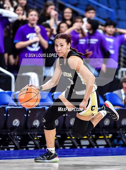 Thumbnail 2 in Rancho Cucamonga vs. Canyon (CIF SS DIV 4AA Championship) photogallery.