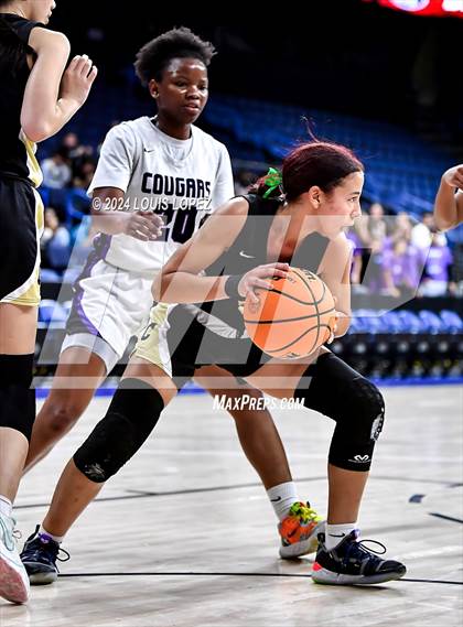Thumbnail 1 in Rancho Cucamonga vs. Canyon (CIF SS DIV 4AA Championship) photogallery.