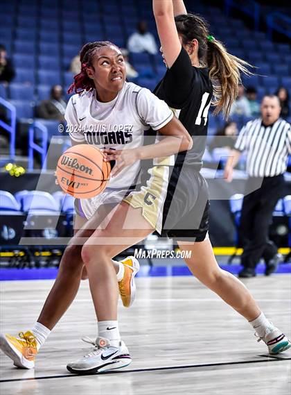 Thumbnail 1 in Rancho Cucamonga vs. Canyon (CIF SS DIV 4AA Championship) photogallery.