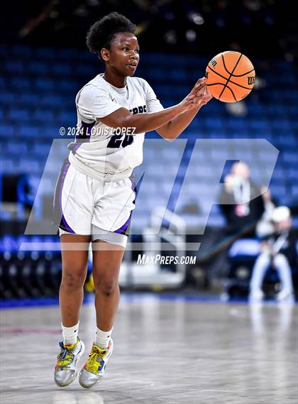 Thumbnail 2 in Rancho Cucamonga vs. Canyon (CIF SS DIV 4AA Championship) photogallery.