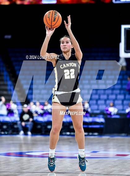 Thumbnail 3 in Rancho Cucamonga vs. Canyon (CIF SS DIV 4AA Championship) photogallery.