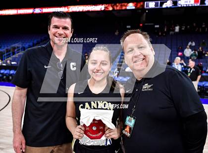 Thumbnail 2 in Rancho Cucamonga vs. Canyon (CIF SS DIV 4AA Championship) photogallery.