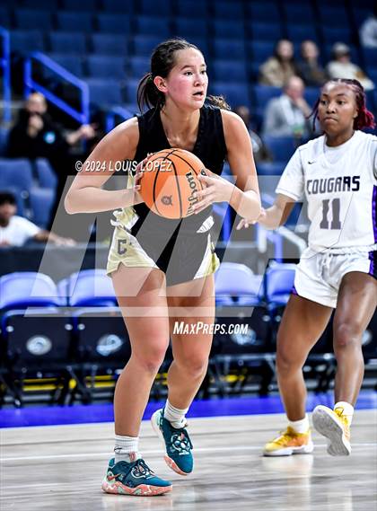 Thumbnail 2 in Rancho Cucamonga vs. Canyon (CIF SS DIV 4AA Championship) photogallery.