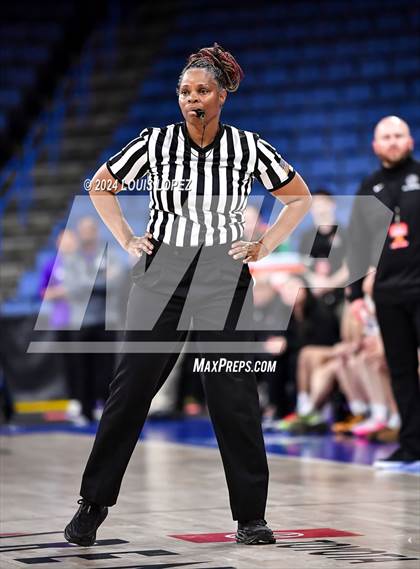 Thumbnail 2 in Rancho Cucamonga vs. Canyon (CIF SS DIV 4AA Championship) photogallery.