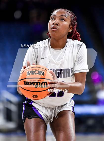Thumbnail 2 in Rancho Cucamonga vs. Canyon (CIF SS DIV 4AA Championship) photogallery.