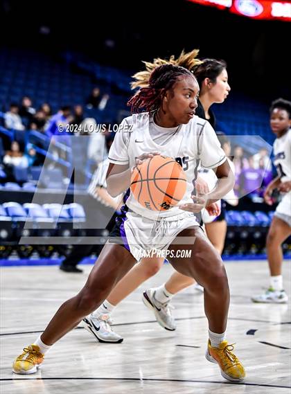 Thumbnail 2 in Rancho Cucamonga vs. Canyon (CIF SS DIV 4AA Championship) photogallery.