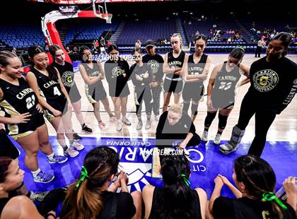 Thumbnail 1 in Rancho Cucamonga vs. Canyon (CIF SS DIV 4AA Championship) photogallery.