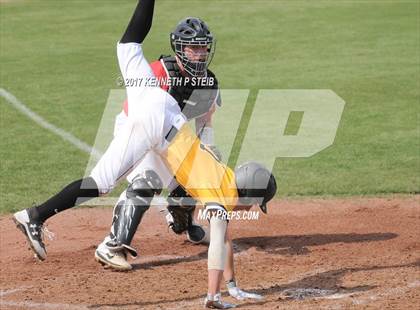 Thumbnail 2 in Assumption vs. University Lab (ACHS Tournament) photogallery.