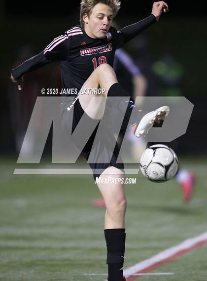 Thumbnail 2 in Victor @ Penfield (NYSPHSAA Section 5 Class AA Semifinal) photogallery.