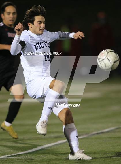 Thumbnail 1 in Victor @ Penfield (NYSPHSAA Section 5 Class AA Semifinal) photogallery.