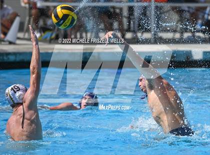 Thumbnail 3 in Carlsbad vs Saint Francis (America's Finest City) photogallery.