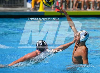 Thumbnail 2 in Carlsbad vs Saint Francis (America's Finest City) photogallery.