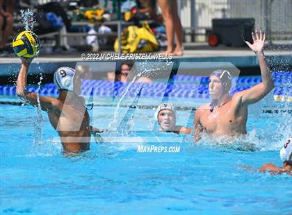 Thumbnail 2 in Carlsbad vs Saint Francis (America's Finest City) photogallery.