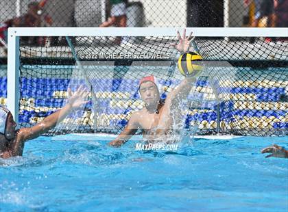 Thumbnail 2 in Carlsbad vs Saint Francis (America's Finest City) photogallery.