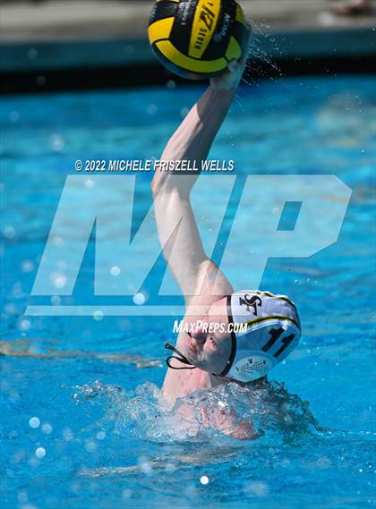 Thumbnail 3 in Carlsbad vs Saint Francis (America's Finest City) photogallery.
