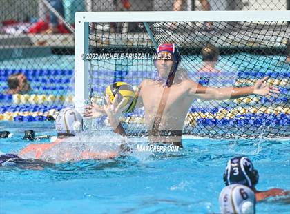 Thumbnail 3 in Carlsbad vs Saint Francis (America's Finest City) photogallery.
