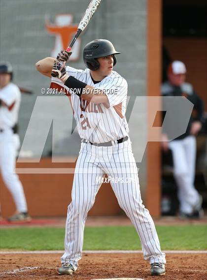 Thumbnail 1 in Winder-Barrow @ Lanier photogallery.