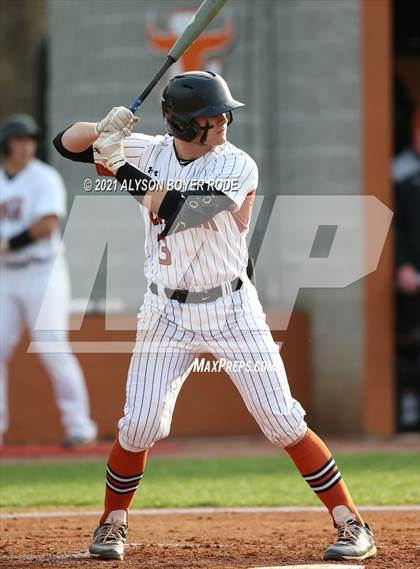 Thumbnail 1 in Winder-Barrow @ Lanier photogallery.